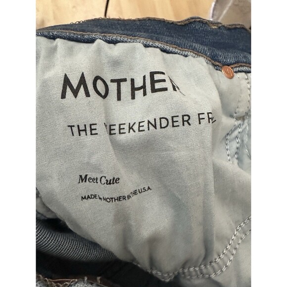 MOTHER Denim The Weekender Fray Flare Jeans in Meet Cute Size 26 - Picture 8 of 13